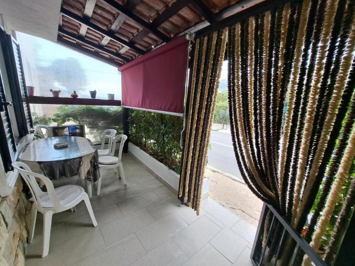 Apartment Bauk Draga Bašćanska Kültér fotó