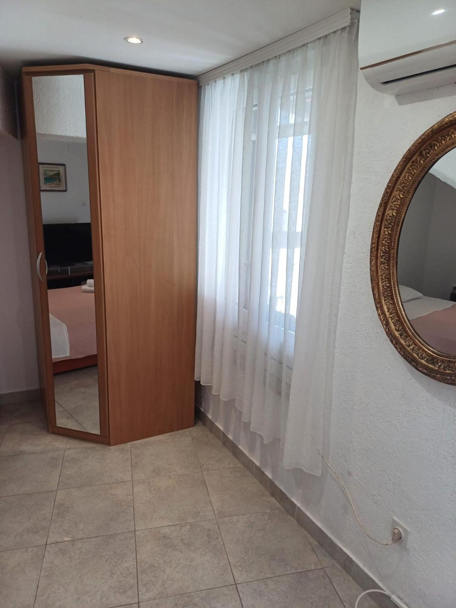 Apartment Bauk Draga Bašćanska Kültér fotó